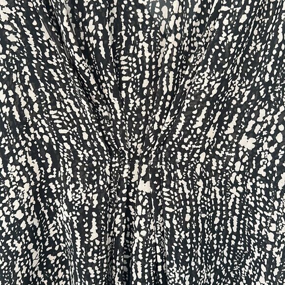 H&M Top/Kimono Woman Black & White Short Sleeves Sz 8 - Picture 7 of 12